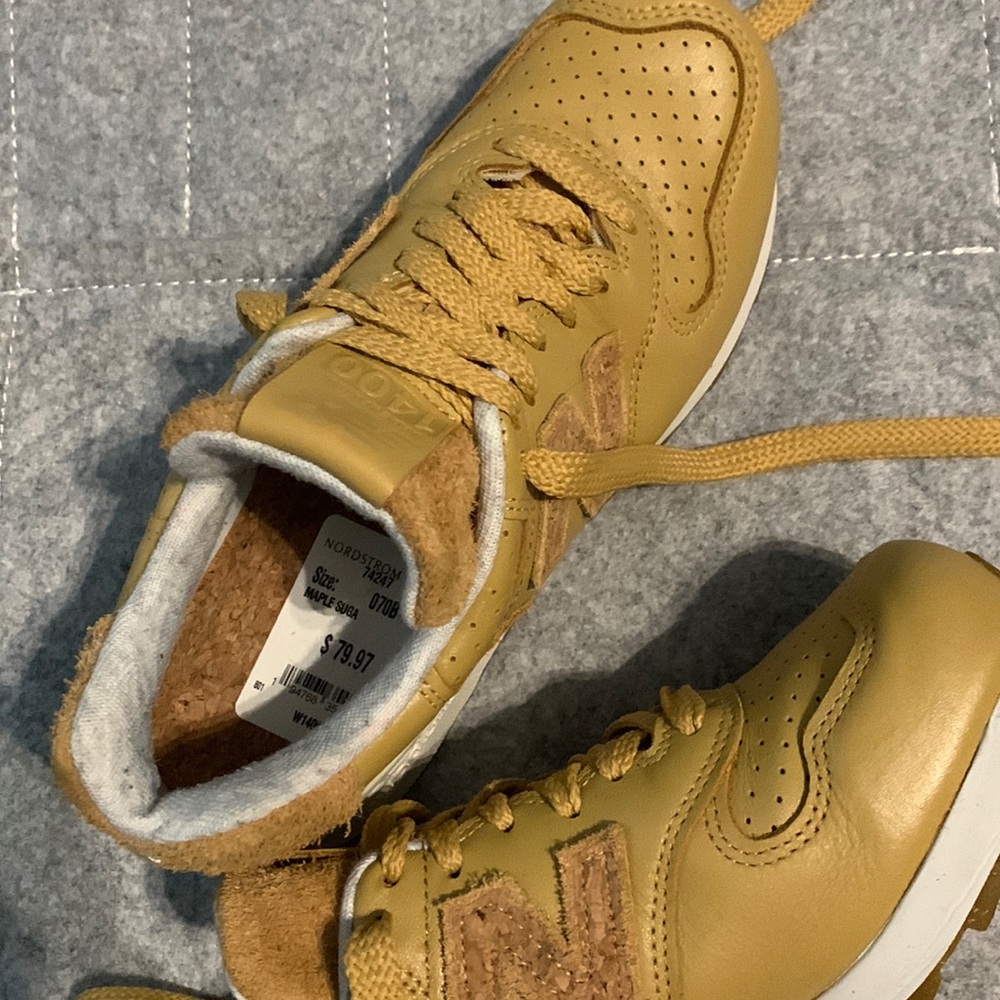 New balance sneakers